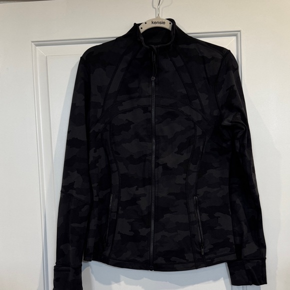 Lululemon Camo Define Jacket - Picture 1 of 4